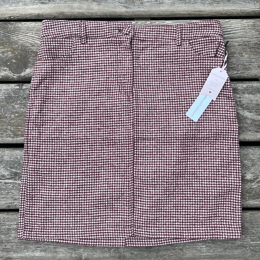 Houndstooth Print Skirt